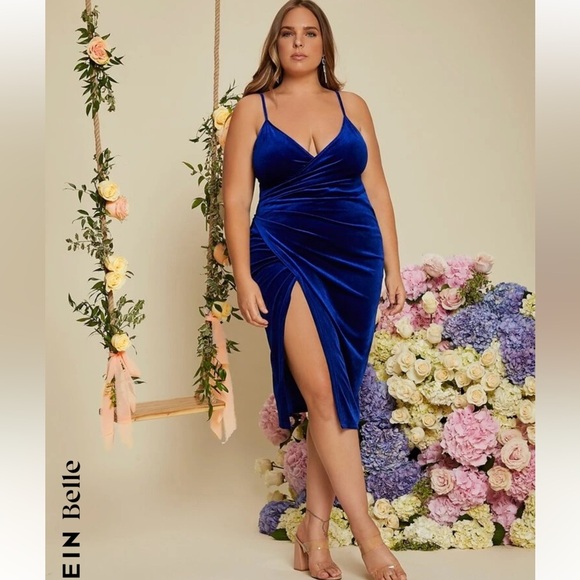 SHEIN Dresses & Skirts - SHEIN Belle Plus Plunging Neck Wrap Hem Velvet Cami Dress